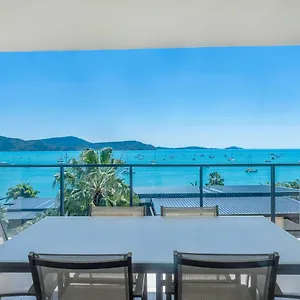  Apartment Executive On Whisper Bay - Cannonvale Australia